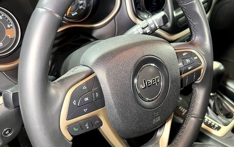 Jeep Cherokee, 2014 год, 1 750 000 рублей, 12 фотография