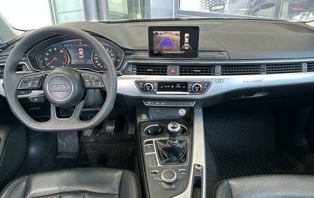 Audi A4, 2017 год, 2 070 000 рублей, 6 фотография