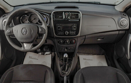 Renault Logan II, 2016 год, 799 000 рублей, 10 фотография