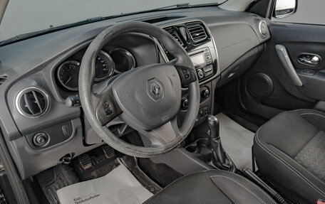 Renault Logan II, 2016 год, 799 000 рублей, 9 фотография