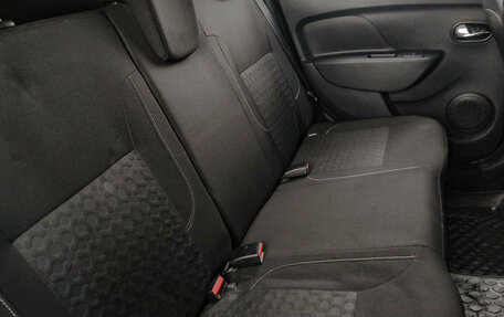 Renault Logan II, 2016 год, 799 000 рублей, 16 фотография