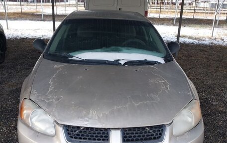 Dodge Stratus II, 2004 год, 140 000 рублей, 2 фотография