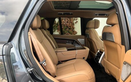 Land Rover Range Rover IV рестайлинг, 2025 год, 29 490 000 рублей, 13 фотография