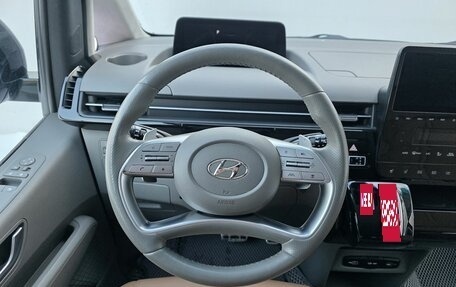 Hyundai Staria, 2022 год, 5 200 000 рублей, 12 фотография