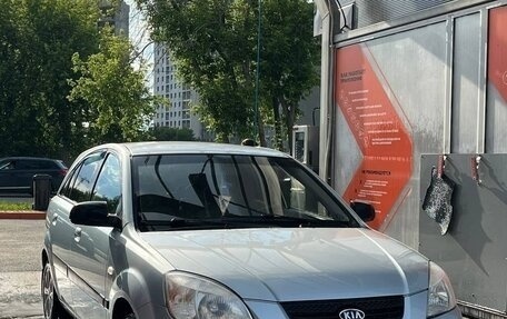 KIA Rio II, 2005 год, 380 000 рублей, 1 фотография