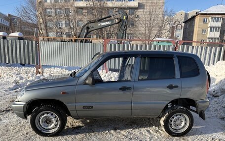 Chevrolet Niva I рестайлинг, 2004 год, 320 000 рублей, 3 фотография