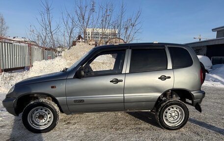 Chevrolet Niva I рестайлинг, 2004 год, 320 000 рублей, 8 фотография