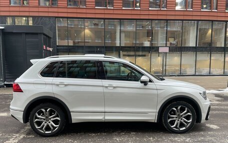 Volkswagen Tiguan II, 2018 год, 3 650 000 рублей, 4 фотография