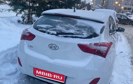 Hyundai i30 II рестайлинг, 2013 год, 1 050 000 рублей, 3 фотография