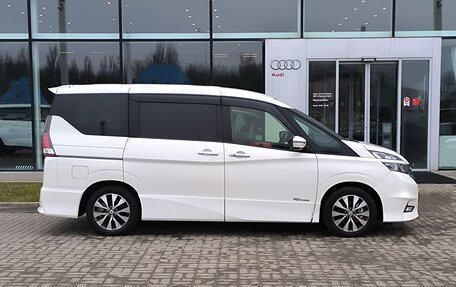 Nissan Serena IV, 2018 год, 2 410 000 рублей, 4 фотография