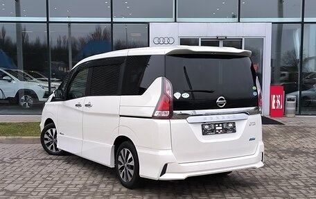 Nissan Serena IV, 2018 год, 2 410 000 рублей, 7 фотография