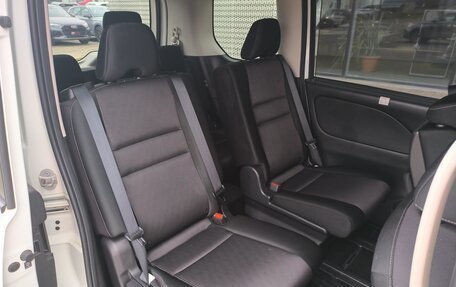 Nissan Serena IV, 2018 год, 2 410 000 рублей, 33 фотография