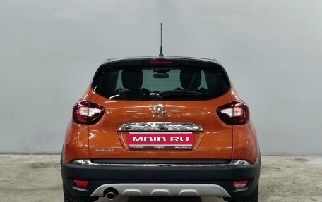 Renault Kaptur I рестайлинг, 2018 год, 1 413 000 рублей, 6 фотография