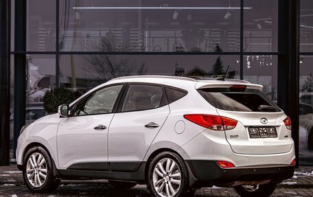 Hyundai ix35 I рестайлинг, 2013 год, 1 295 000 рублей, 4 фотография