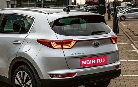 KIA Sportage IV рестайлинг, 2018 год, 2 225 000 рублей, 10 фотография
