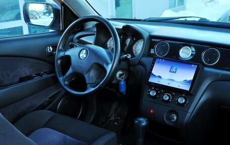 Mitsubishi Outlander III рестайлинг 3, 2004 год, 599 000 рублей, 9 фотография