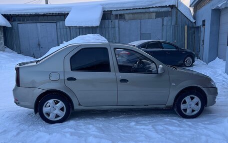 Renault Logan I, 2012 год, 300 000 рублей, 6 фотография
