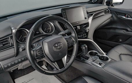 Toyota Camry, 2022 год, 4 119 000 рублей, 9 фотография