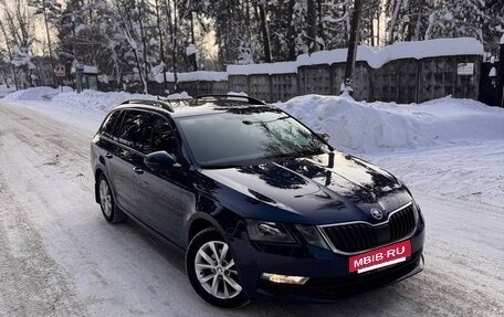 Skoda Octavia, 2017 год, 1 350 000 рублей, 4 фотография