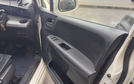 Honda Freed I, 2010 год, 1 080 000 рублей, 26 фотография