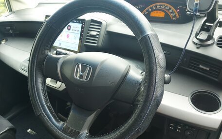 Honda Freed I, 2010 год, 1 080 000 рублей, 28 фотография