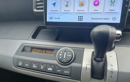 Honda Freed I, 2010 год, 1 080 000 рублей, 30 фотография