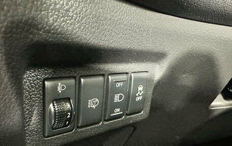 Nissan X-Trail, 2011 год, 1 100 000 рублей, 19 фотография