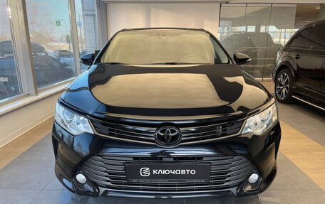 Toyota Camry, 2017 год, 2 900 000 рублей, 2 фотография