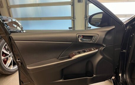 Toyota Camry, 2017 год, 2 900 000 рублей, 10 фотография