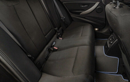 BMW 3 серия, 2017 год, 1 919 000 рублей, 18 фотография