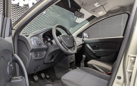 Renault Sandero II рестайлинг, 2016 год, 700 000 рублей, 10 фотография