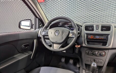 Renault Sandero II рестайлинг, 2016 год, 700 000 рублей, 14 фотография