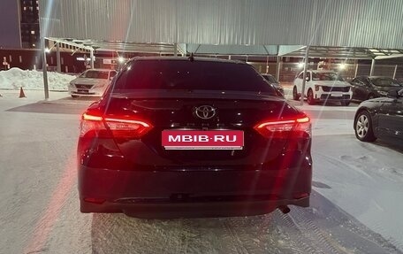 Toyota Camry, 2019 год, 2 400 000 рублей, 1 фотография