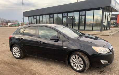 Opel Astra J, 2011 год, 650 000 рублей, 4 фотография
