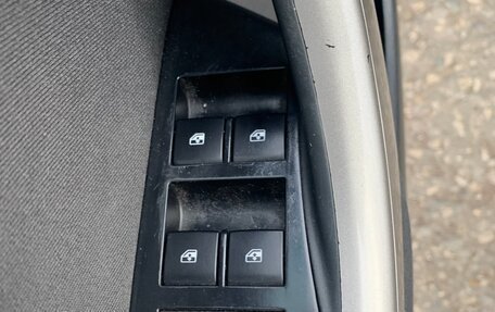 Opel Astra J, 2011 год, 650 000 рублей, 9 фотография