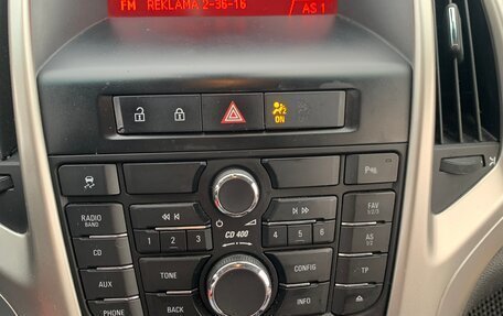 Opel Astra J, 2011 год, 650 000 рублей, 12 фотография