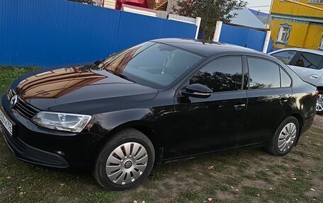 Volkswagen Jetta VI, 2012 год, 870 000 рублей, 3 фотография