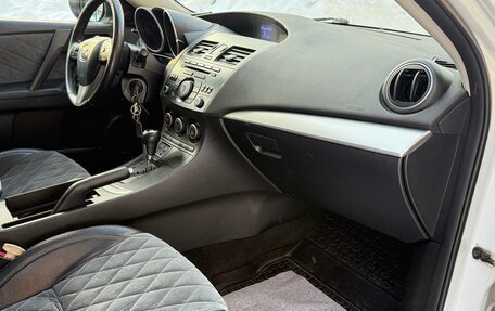 Mazda 3, 2013 год, 950 000 рублей, 14 фотография