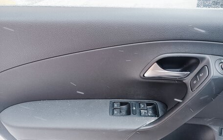 Volkswagen Polo VI (EU Market), 2016 год, 1 150 000 рублей, 2 фотография