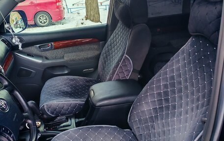 Toyota Land Cruiser Prado 120 рестайлинг, 2008 год, 2 700 000 рублей, 8 фотография