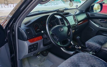 Toyota Land Cruiser Prado 120 рестайлинг, 2008 год, 2 700 000 рублей, 5 фотография