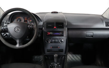 Mercedes-Benz A-Класс, 2011 год, 699 000 рублей, 7 фотография