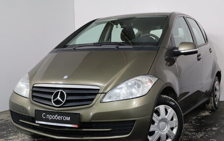Mercedes-Benz A-Класс, 2011 год, 699 000 рублей, 3 фотография