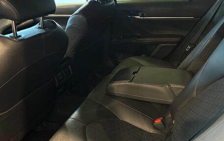 Toyota Camry, 2021 год, 3 790 000 рублей, 11 фотография