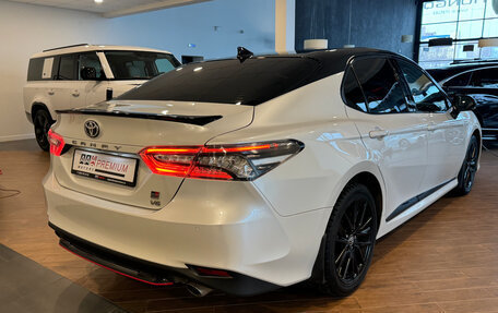 Toyota Camry, 2021 год, 3 790 000 рублей, 6 фотография