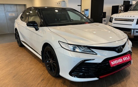 Toyota Camry, 2021 год, 3 790 000 рублей, 3 фотография