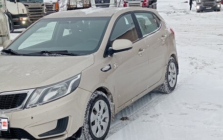 KIA Rio III рестайлинг, 2013 год, 620 000 рублей, 17 фотография