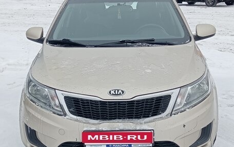 KIA Rio III рестайлинг, 2013 год, 620 000 рублей, 15 фотография