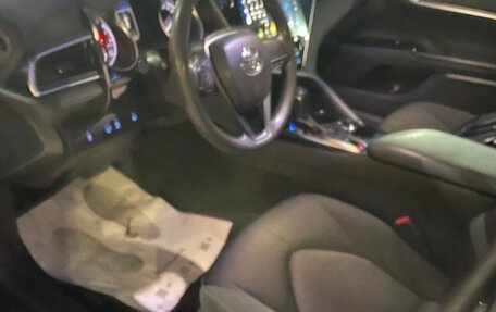 Toyota Camry, 2019 год, 2 400 000 рублей, 7 фотография