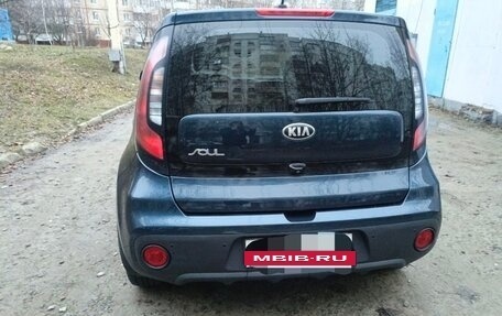 KIA Soul II рестайлинг, 2019 год, 1 500 000 рублей, 2 фотография